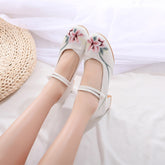 Women's Chinese Style Retro Embroidered Elegant Height Canvas Shoes Newgew