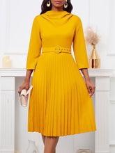 Elegant Solid Color Pleated Dress with Belt Newgew Dresses
