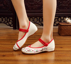Women's Old Cloth Ethnic Style Bridal Embroidered Canvas Shoes Newgew