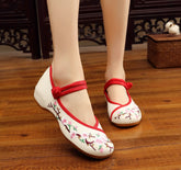 Women's Old Cloth Ethnic Style Bridal Embroidered Canvas Shoes Newgew