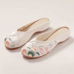 Women's Smooth Elegant Soft Bottom Embroidered Cloth Canvas Shoes Newgew