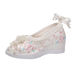 Old Round Toe Red Beaded Canvas Shoes Newgew