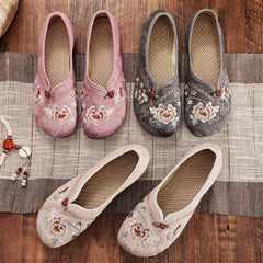 Women's Cloth For The Elderly And Canvas Shoes Newgew