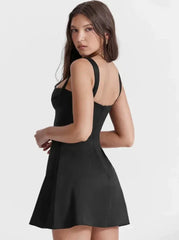Roma - Figure flattering dress Newgew Dresses