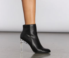 Come Thru Clear Heeled Booties Newgew