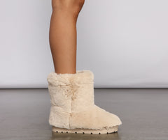 Cozy and Chic Sherpa Booties Newgew