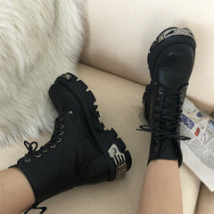 Salas Platform Martin Boots Newgew