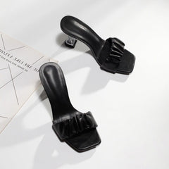 Flat sandals with straps Newgew