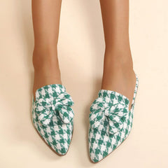 Pointed Bow checkerboard Mules Newgew