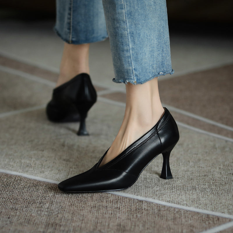 Gwen Black Kitten Heel Pumps Newgew