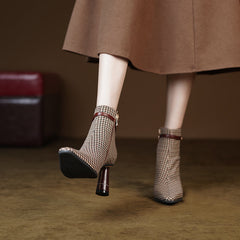 Myra Vintage Brown Plaid Boots newgew