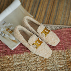 Zaynab Wool Loafers with Chain Newgew