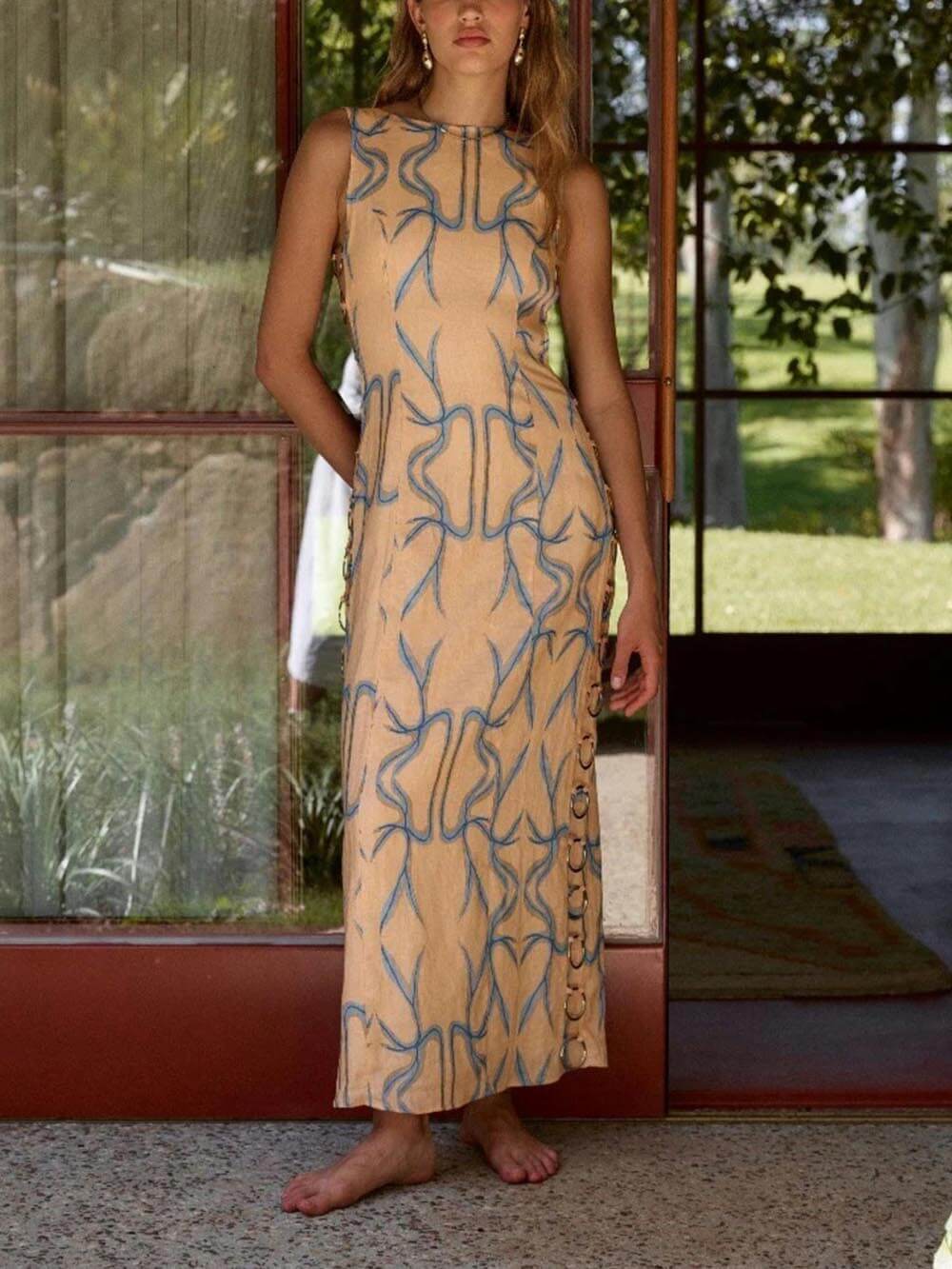 Signature Printed Hoop-Embellished Sleeveless Midi Dress Newgew Dresses