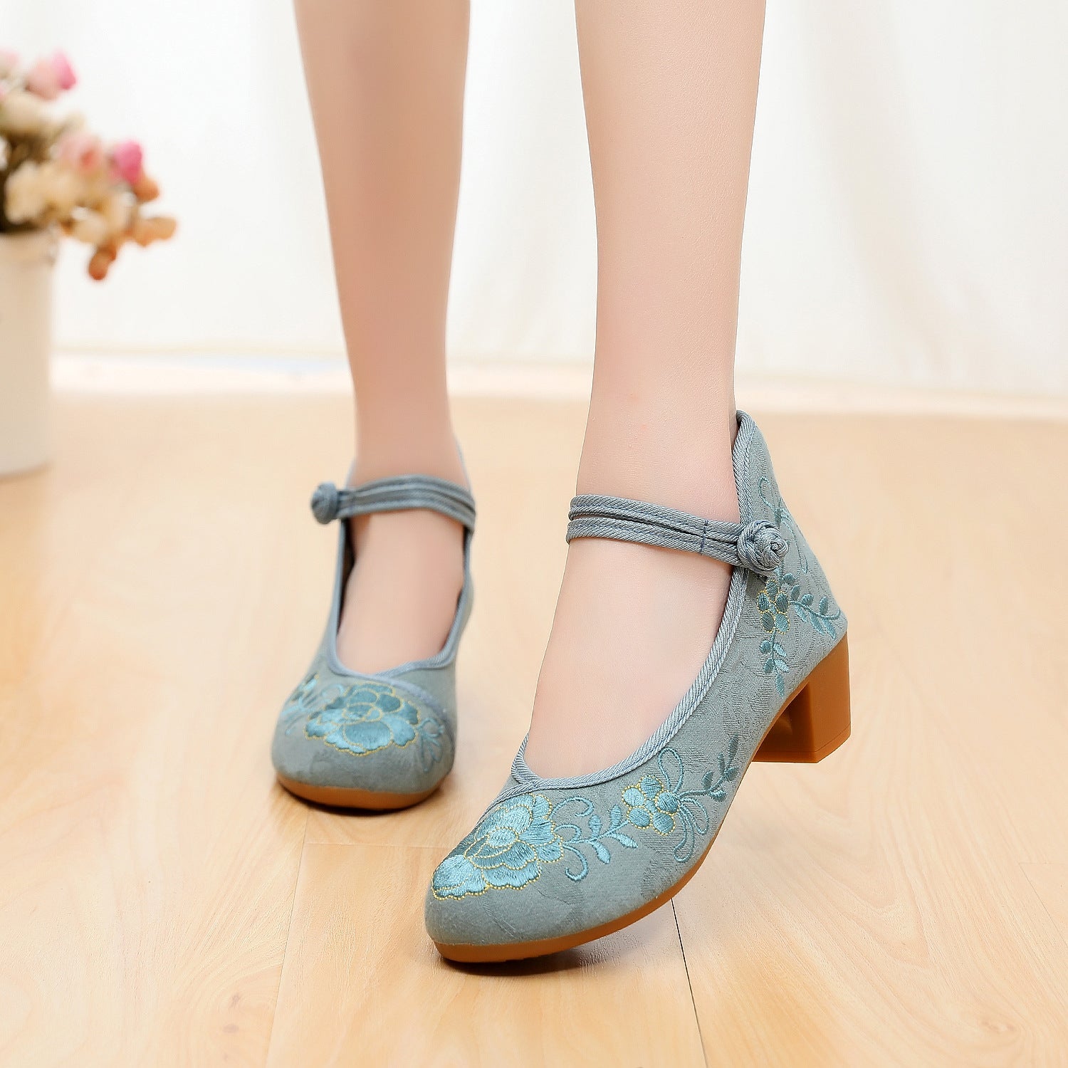 Embroidery Cloth Wedding Ethnic Style Tendon Bottom Canvas Shoes Newgew