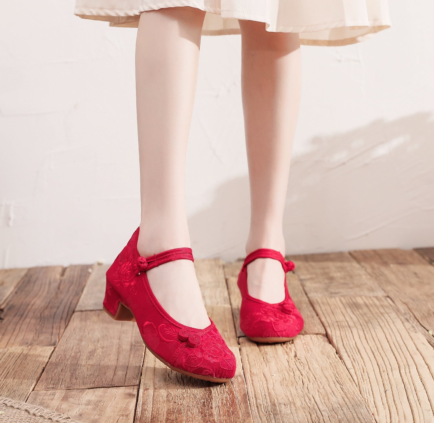 Women's Spring Mid Ethnic Style Ancient Chinese Heels Newgew