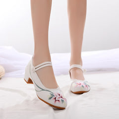 Women's Chinese Style Retro Embroidered Elegant Height Canvas Shoes Newgew