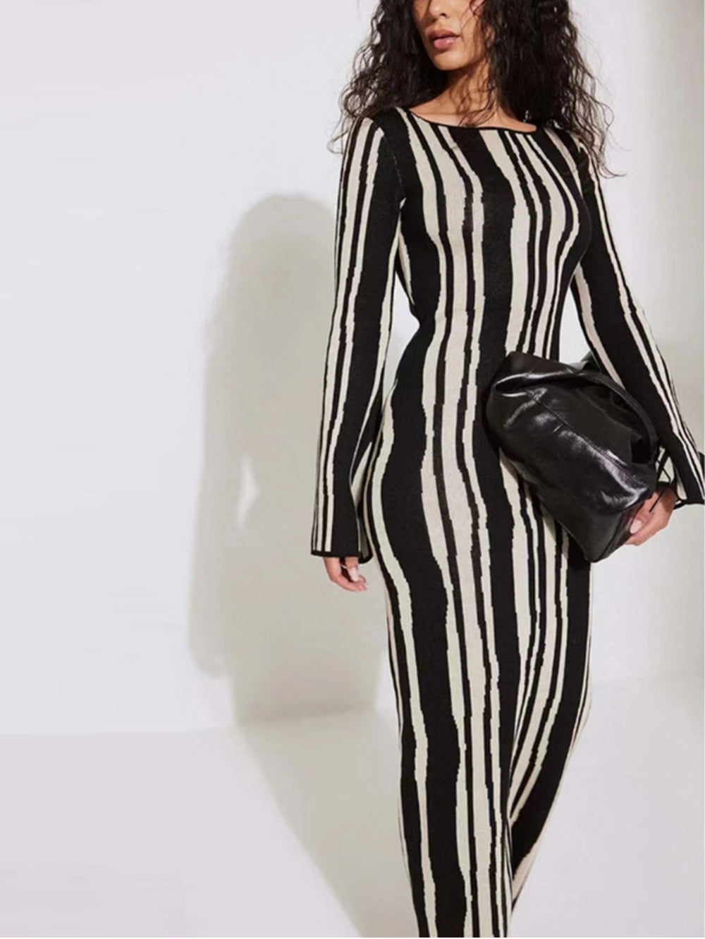 Contrast Bell Sleeve  Maxi Dress Newgew Dresses