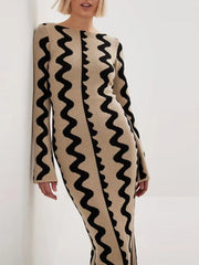 Contrast Bell Sleeve  Maxi Dress Newgew Dresses