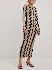 Contrast Bell Sleeve  Maxi Dress Newgew Dresses