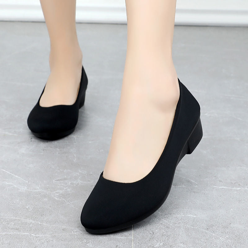 Stylish Women's Flat Soft Bottom Black Canvas Shoes Newgew