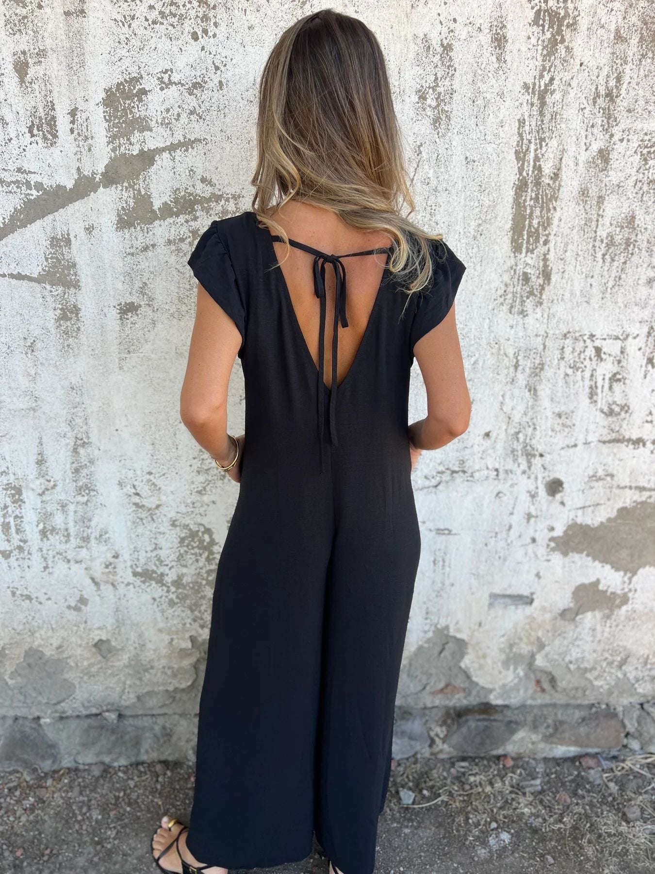 Leopard Print V-Neck Jumpsuit With Front Pockets Newgew Dresses