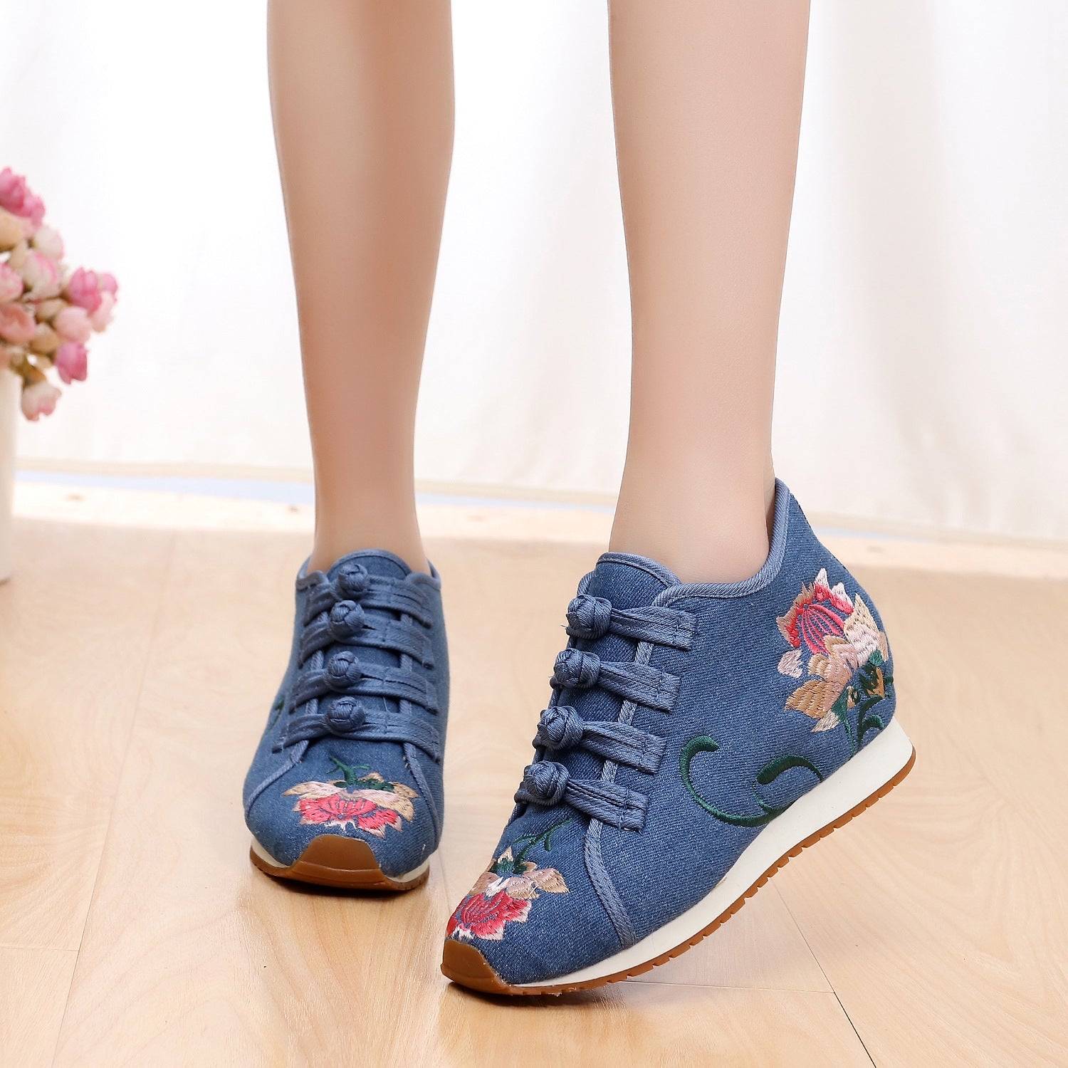 Women's Buckle Female Cloth Ethnic Style Canvas Shoes Newgew