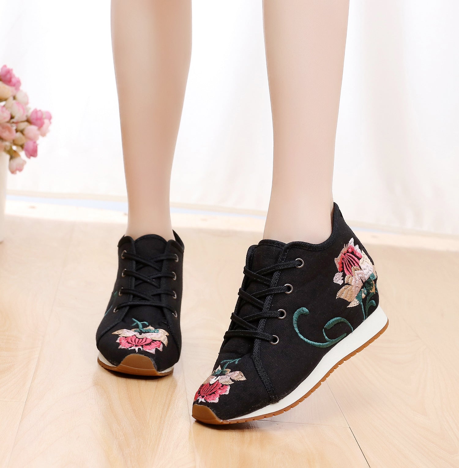 Women's Buckle Female Cloth Ethnic Style Canvas Shoes Newgew