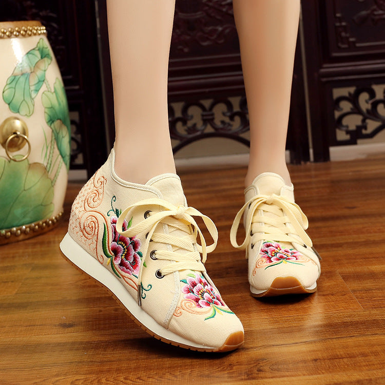 Autumn Beyond Sports Flat Bottom Embroidery Cloth Ethnic Canvas Shoes Newgew