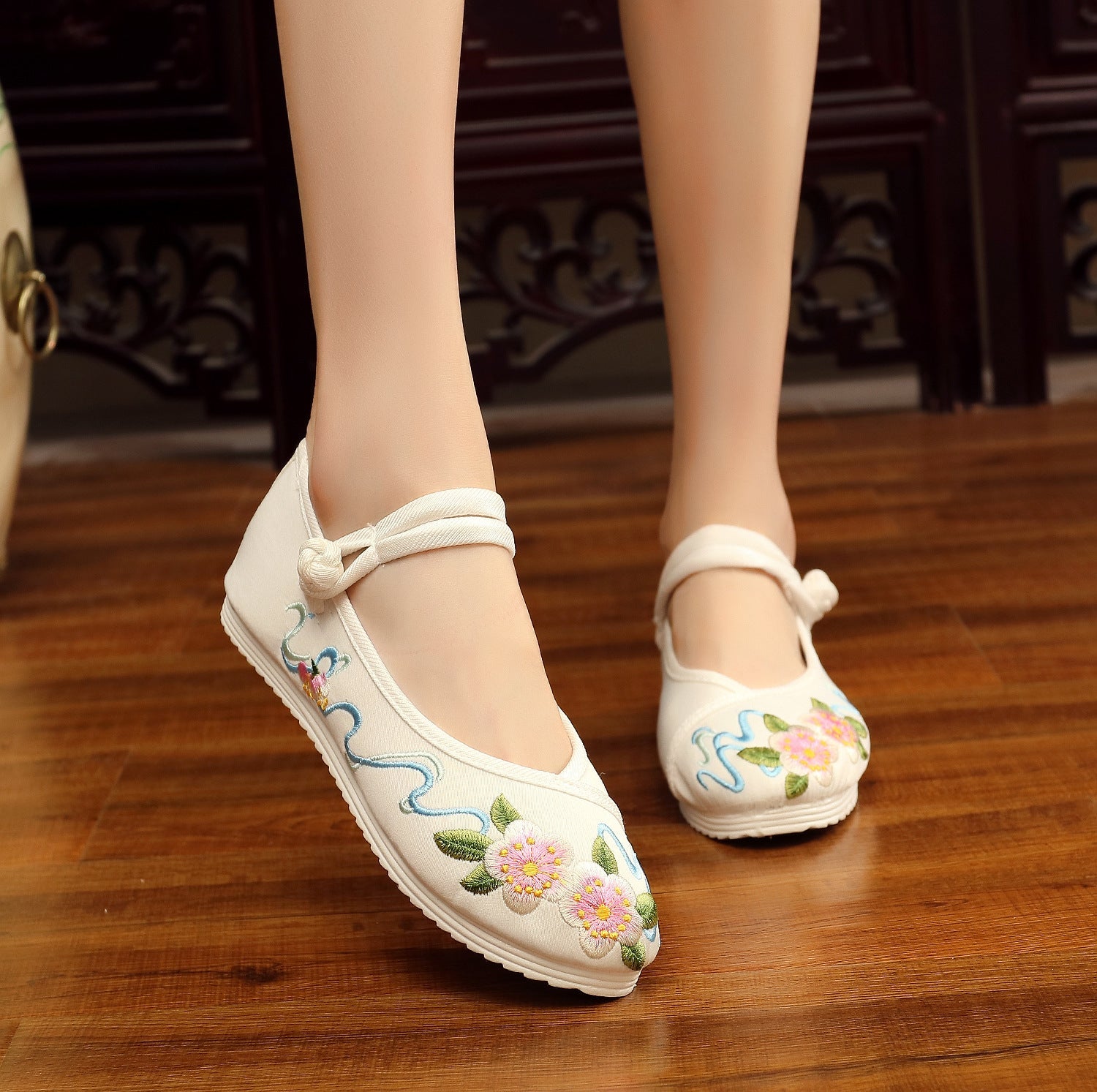 Women's Clothing Embroidered Buckle Height Increasing Insole Canvas Shoes Newgew