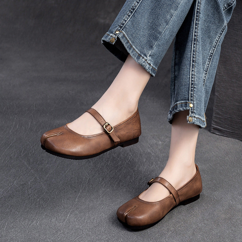 Women Retro Leather Soft Casual Buckle Flats Newgew Shoes