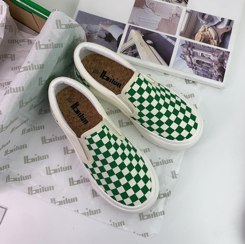 Women's Black And White Chessboard Plaid Slip-on Canvas Shoes Newgew