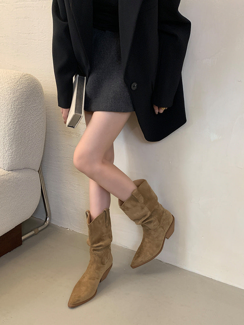 Versatile pointed suede stacked boots NewGew