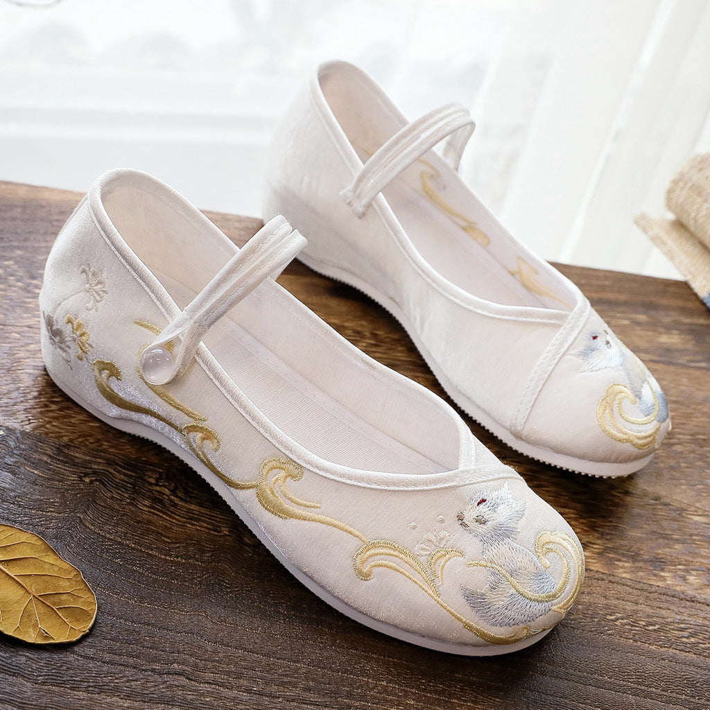 Women's Cloth Embroidered Height Increasing Insole Elegant Canvas Shoes Newgew