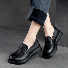 Women Retro Soft Solid Leather Flat Casual Loafers Newgew Shoes