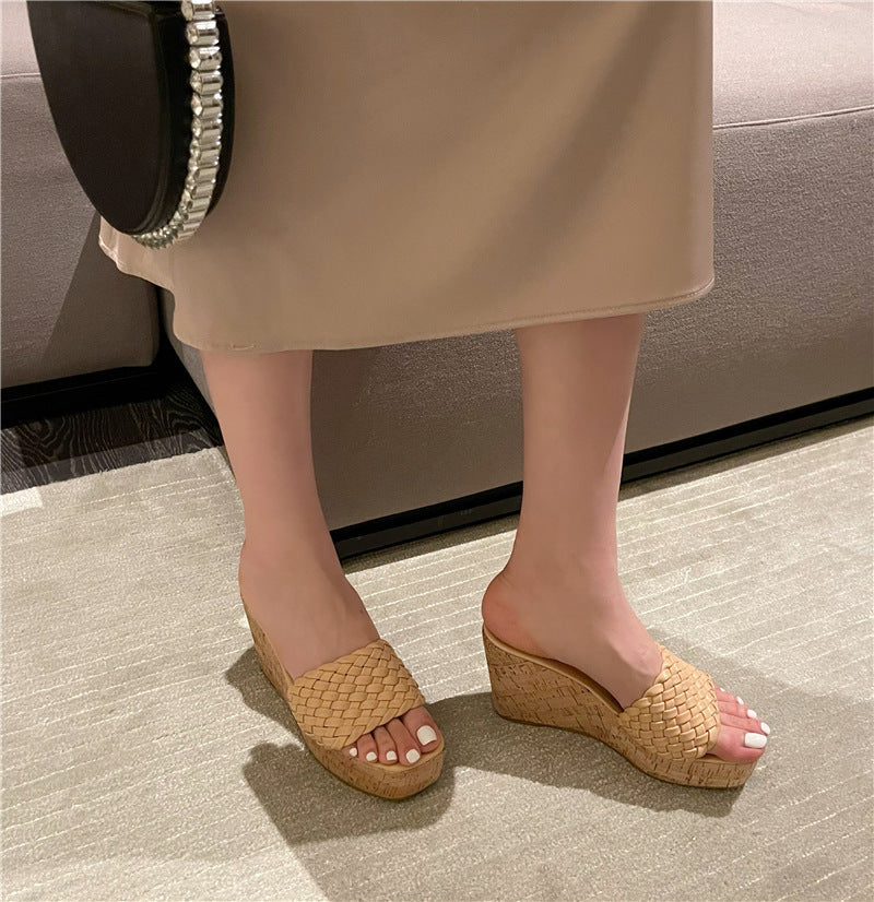 Retro straw platform slippers NewGew