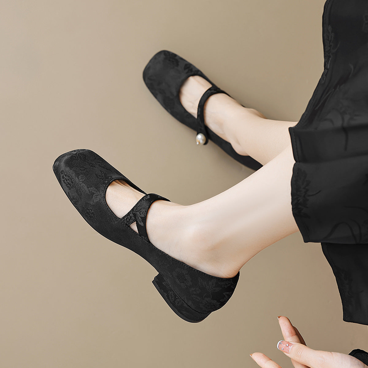 Women Retro Jacquard Low Block Mary Jane Shoes Newgew Shoes