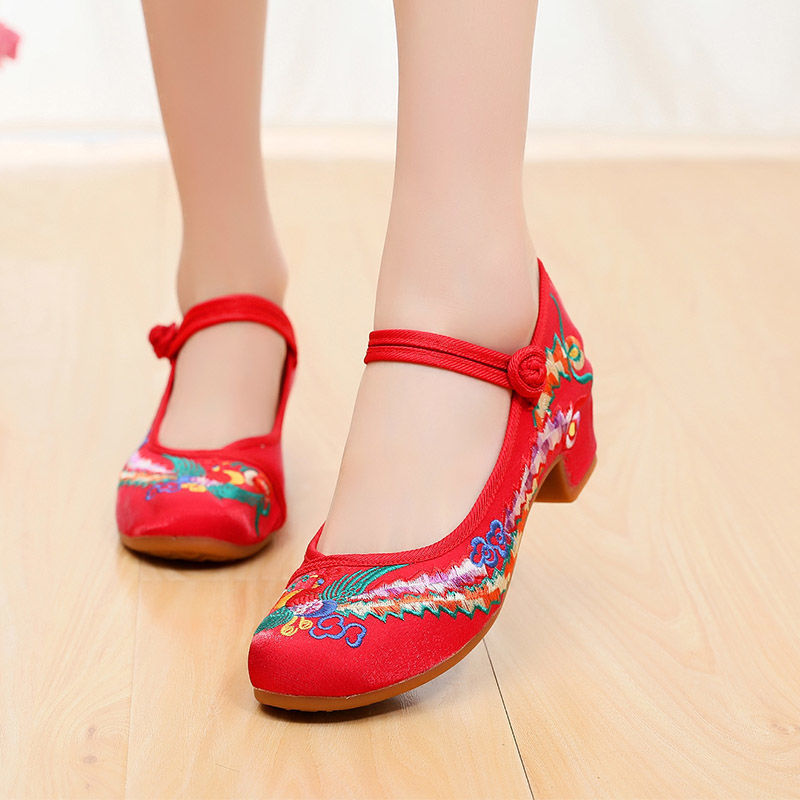 Women's Embroidered Cheongsam Cloth Dance Ethnic Style Canvas Shoes Newgew