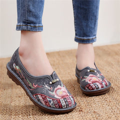 Women's Chinese Style Old Beijing Cloth Mother Canvas Shoes Newgew