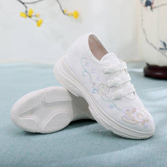 Arts Embroidered Old Beijing Cloth Thick Canvas Shoes Newgew