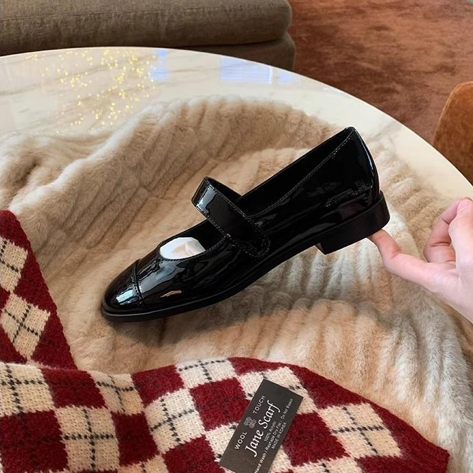 Classic Block Heel Mary Jane Shoes Newgew