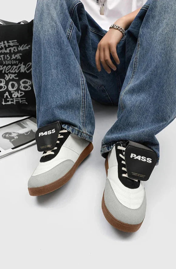 'Pass' Classic Long Tongue Sneakers Newgew