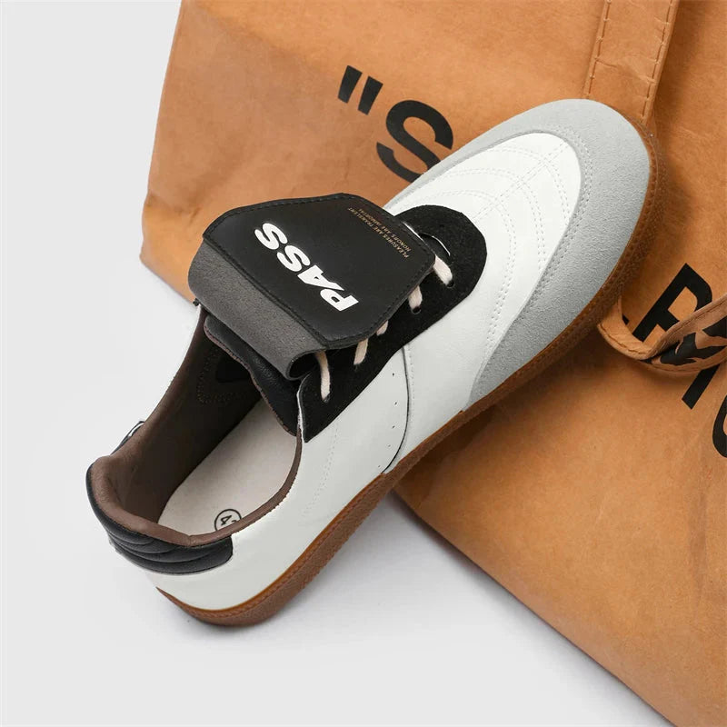 'Pass' Classic Long Tongue Sneakers Newgew