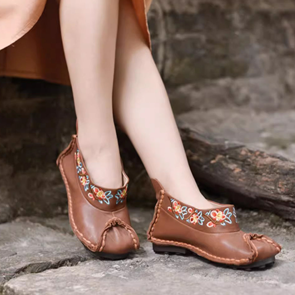 Retro Women Slip-On Embroidered Ethnic Style Genuine Leather Shoes Newgew Shoes