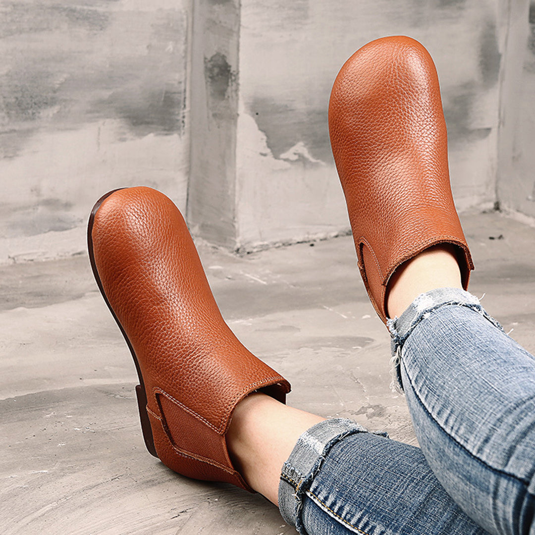 Round Toe Retro Leather Ankle Boots Newgew Shoes