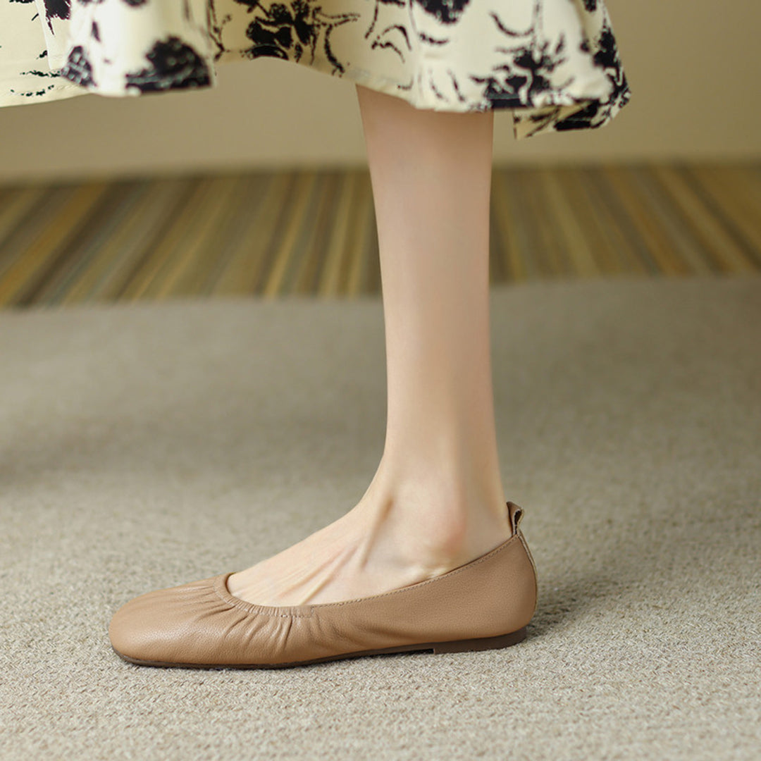 Women Solid Pleated Soft Flats Leather Shoes Newgew Shoes