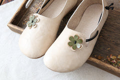 Women Retro Flowers Round Toe Comfort Flats Newgew Shoes