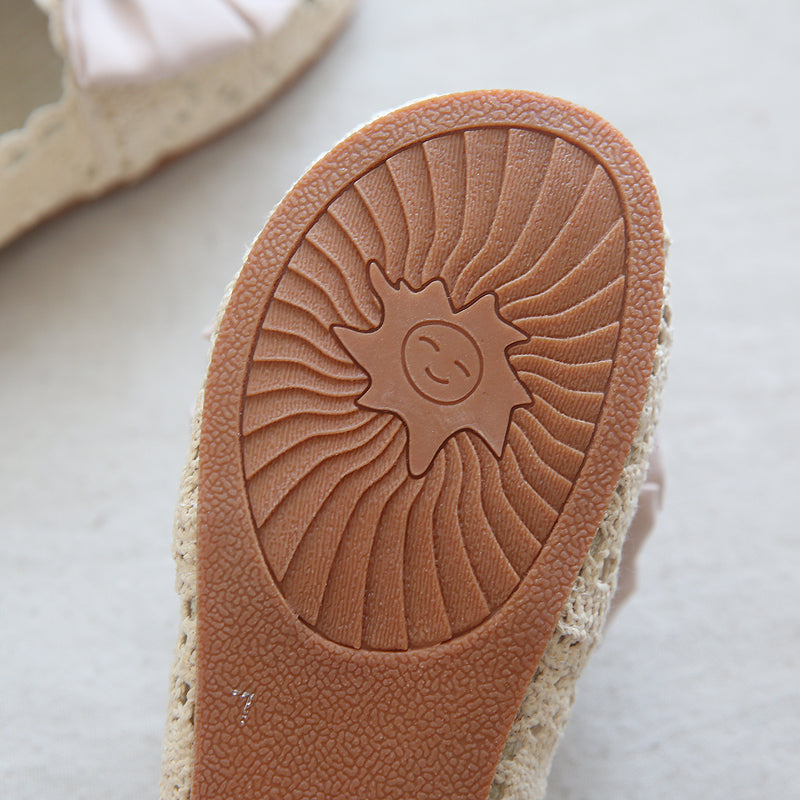 Women Lightweight Hollow Summer Casual Slippers Newgew Shoes