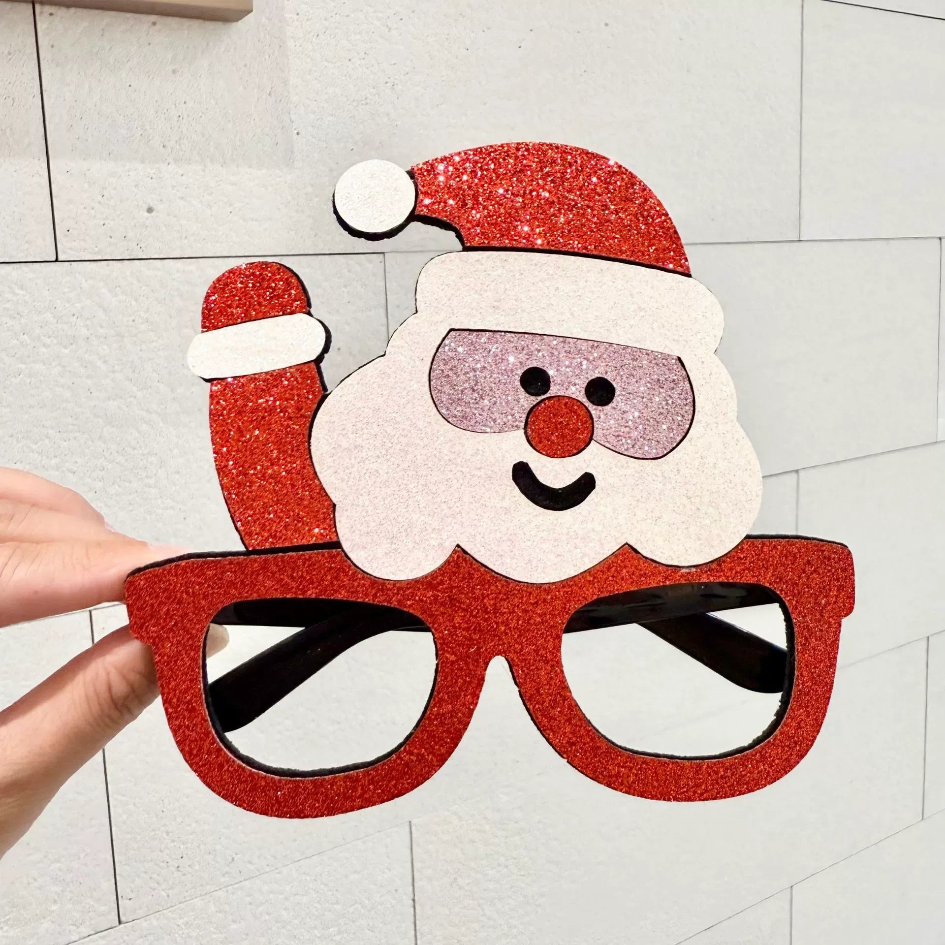 Christmas Ball Spectacle Frame Newgew