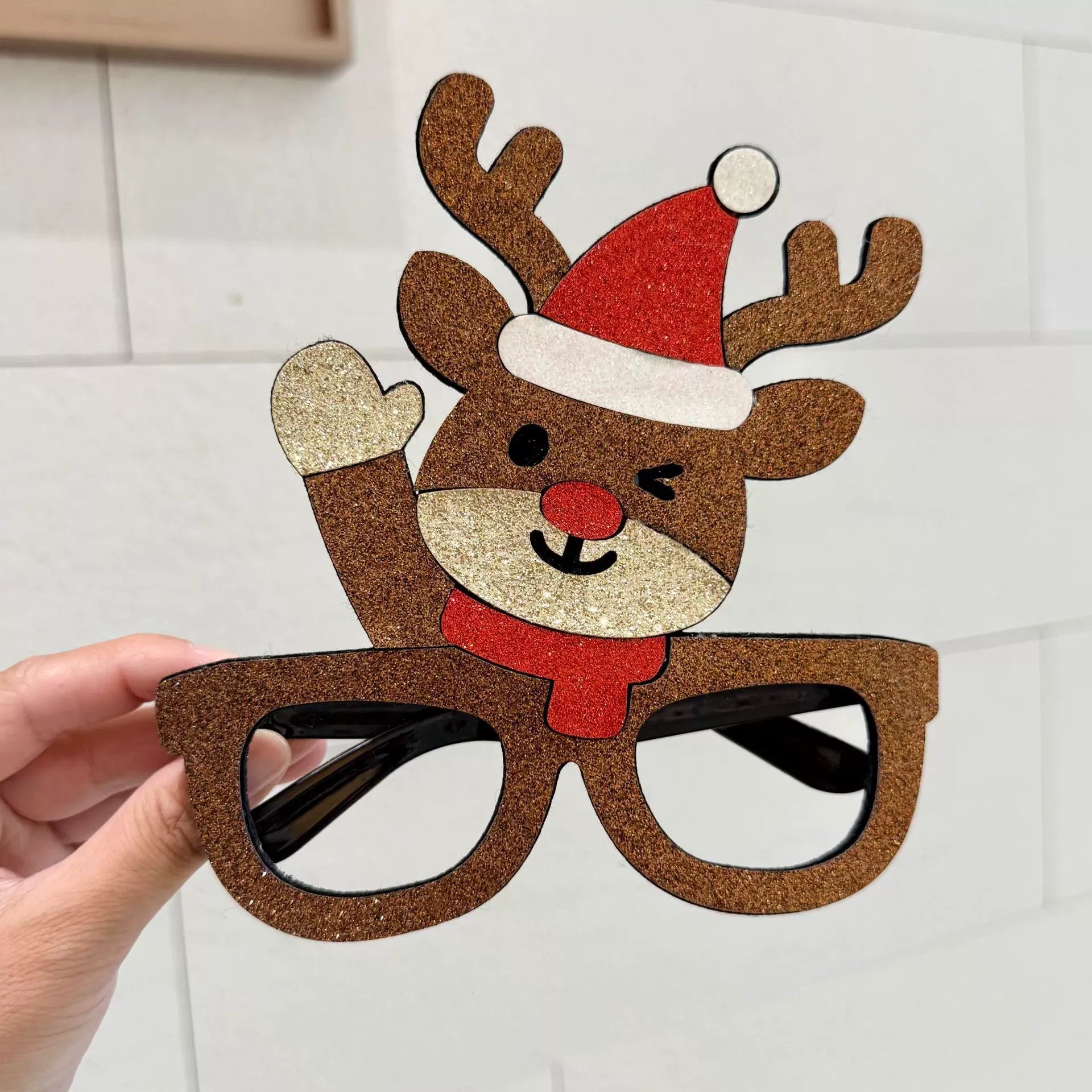 Christmas Ball Spectacle Frame Newgew