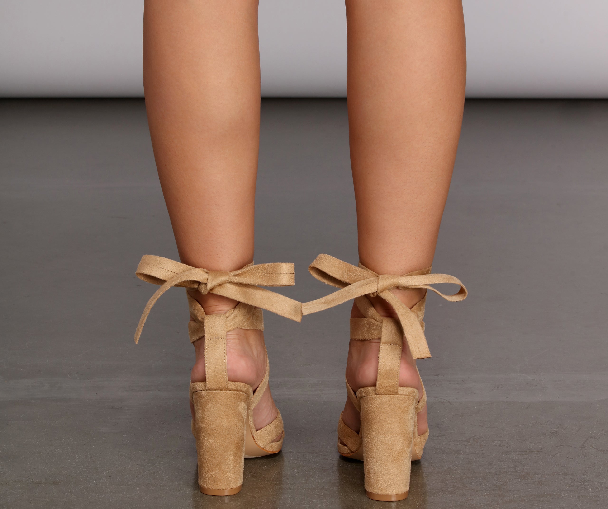 Block Type Heel Lace Up Block Heels – Newgew